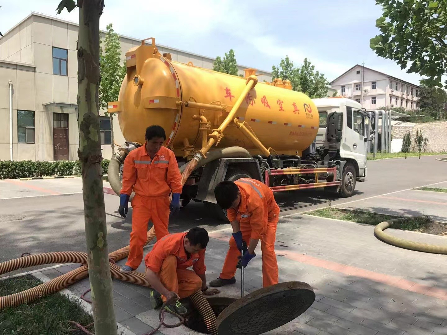 宿城化粪池清理与5-8吨吸粪车施工效率分析